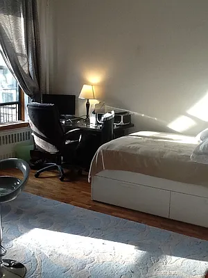 Rented by Pink Stone Realty LLC | media 31