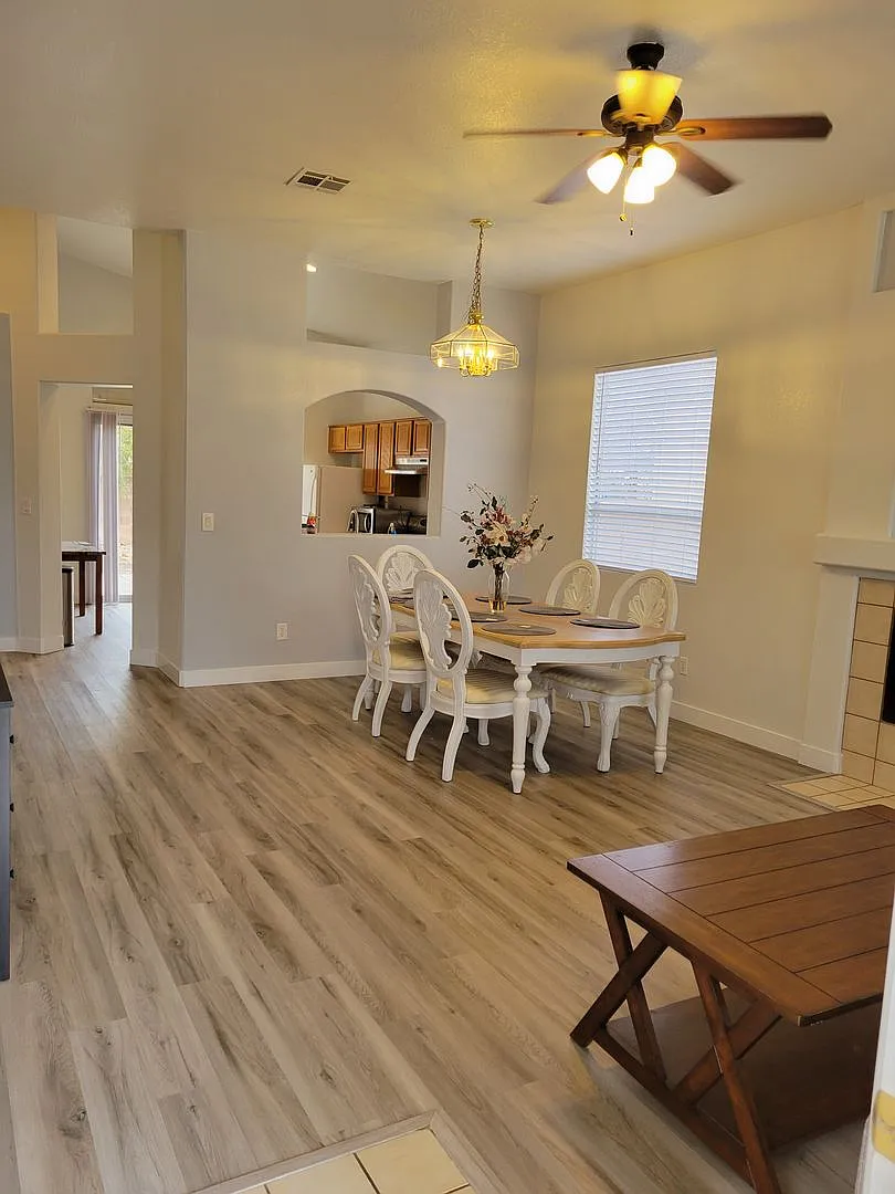 North Shores Single Story 3/2/2 — Photo 2