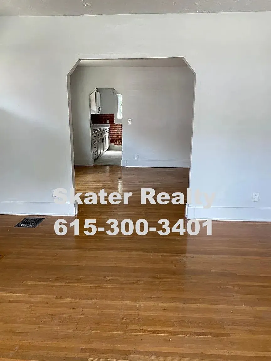 2 bed, 1.0 bath, 975 sqft, $1,075 — Photo 3