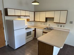 10 Willow St #4, Fitchburg, MA 01420