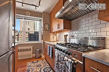 Sold by Citi Habitats