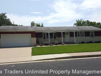 2708 W Overbrook Dr, Peoria, IL, 61604