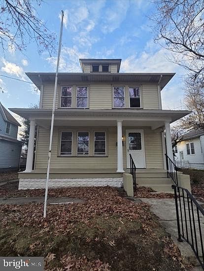 1st image of 33 Johnson St