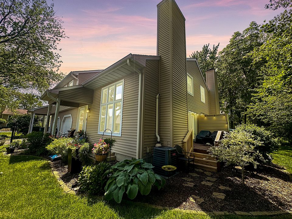 1st image of 607 Weatherwood Ln