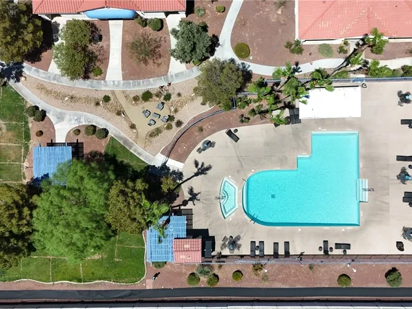 2725 S Nellis Blvd Unit 2052, Las Vegas, NV 89121
