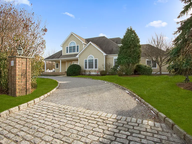 2 Grace Ct — Photo 17