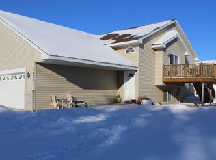 1404 3rd St S, Princeton, MN 55371