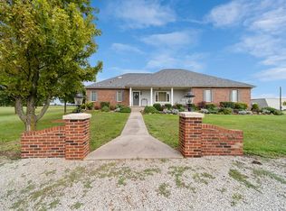 1011 12000th Rd, Altamont, KS 67330