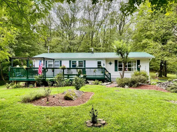 83 Ufferts Road, Catskill, NY 12414