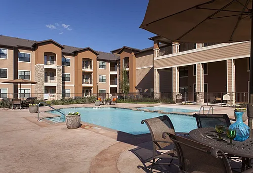 Sedona Place Photo 1