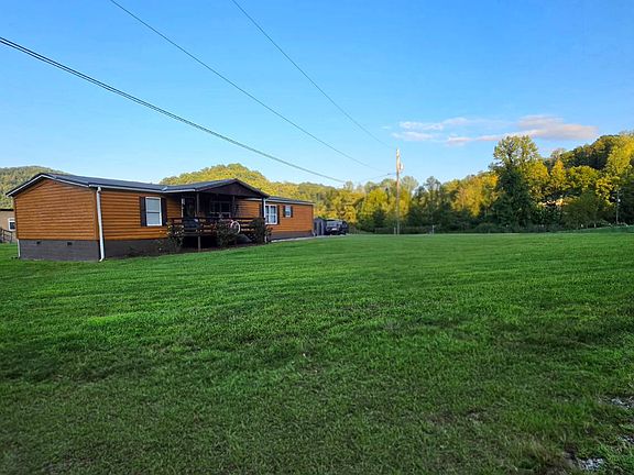 3rd image of 114 Valley View Ests