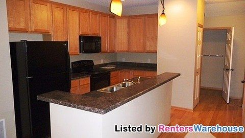 2nd image of 15652 Emerald Dr #6