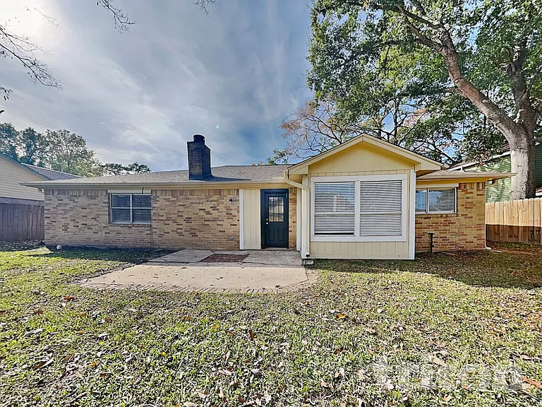 19030 Jodywood Dr — Photo 18
