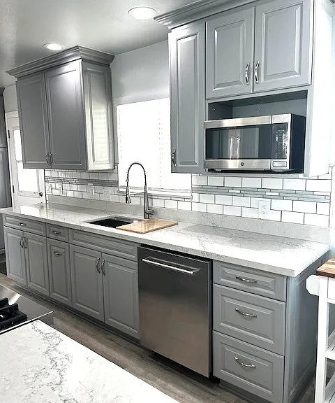 1535 Marine Ave — Photo 10