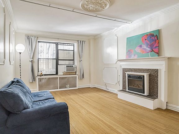 5th image of 2506 Davidson Ave APT 1A