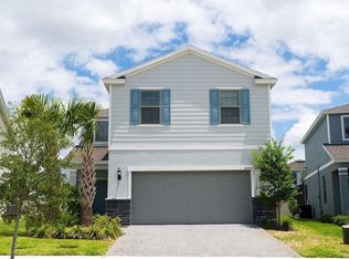 2472 Dubai St, Kissimmee, FL 34747