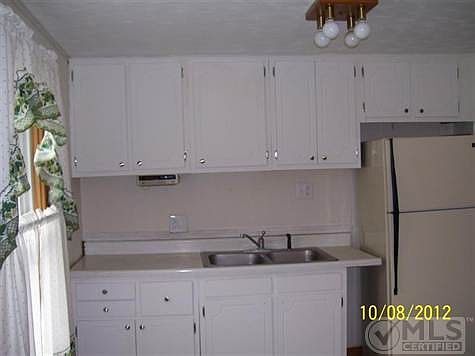 Spacious Kitchen with Fridge