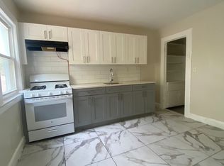 937 S 20th St #3B, Newark, NJ 07108