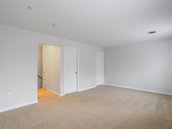 2nd image of 176 N Altamont Ave #1
