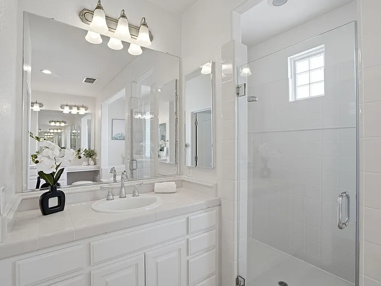 4193 Stewart Ln — Photo 37