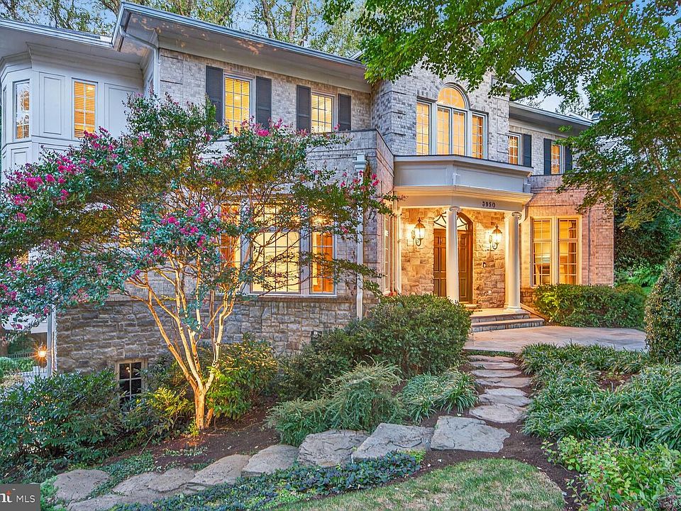 1st image of 3950 27th Rd N