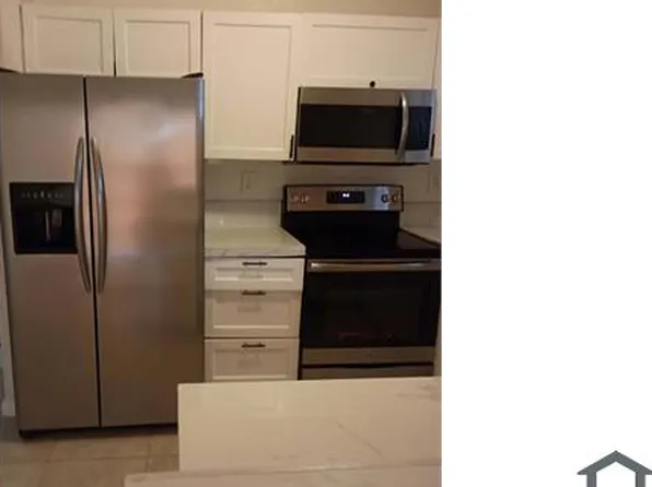1902 NW 83rd St, Miami, FL 33147
