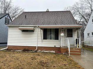 24408 Lauren Ave, Warren, MI 48089