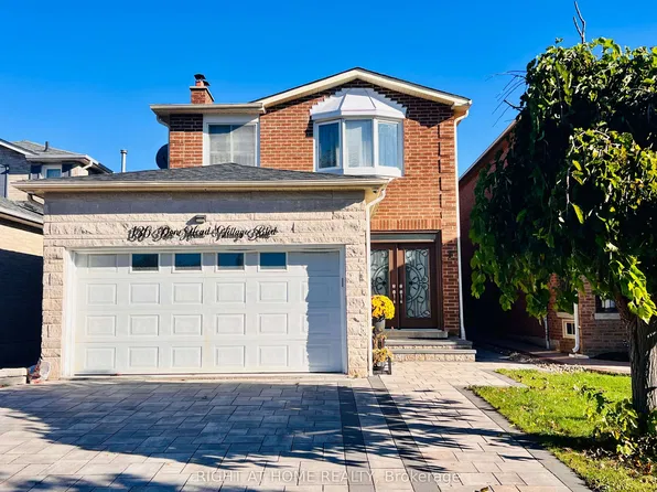 136 Don Head Village Blvd #Basement, Richmond Hill, ON L4C 7P4