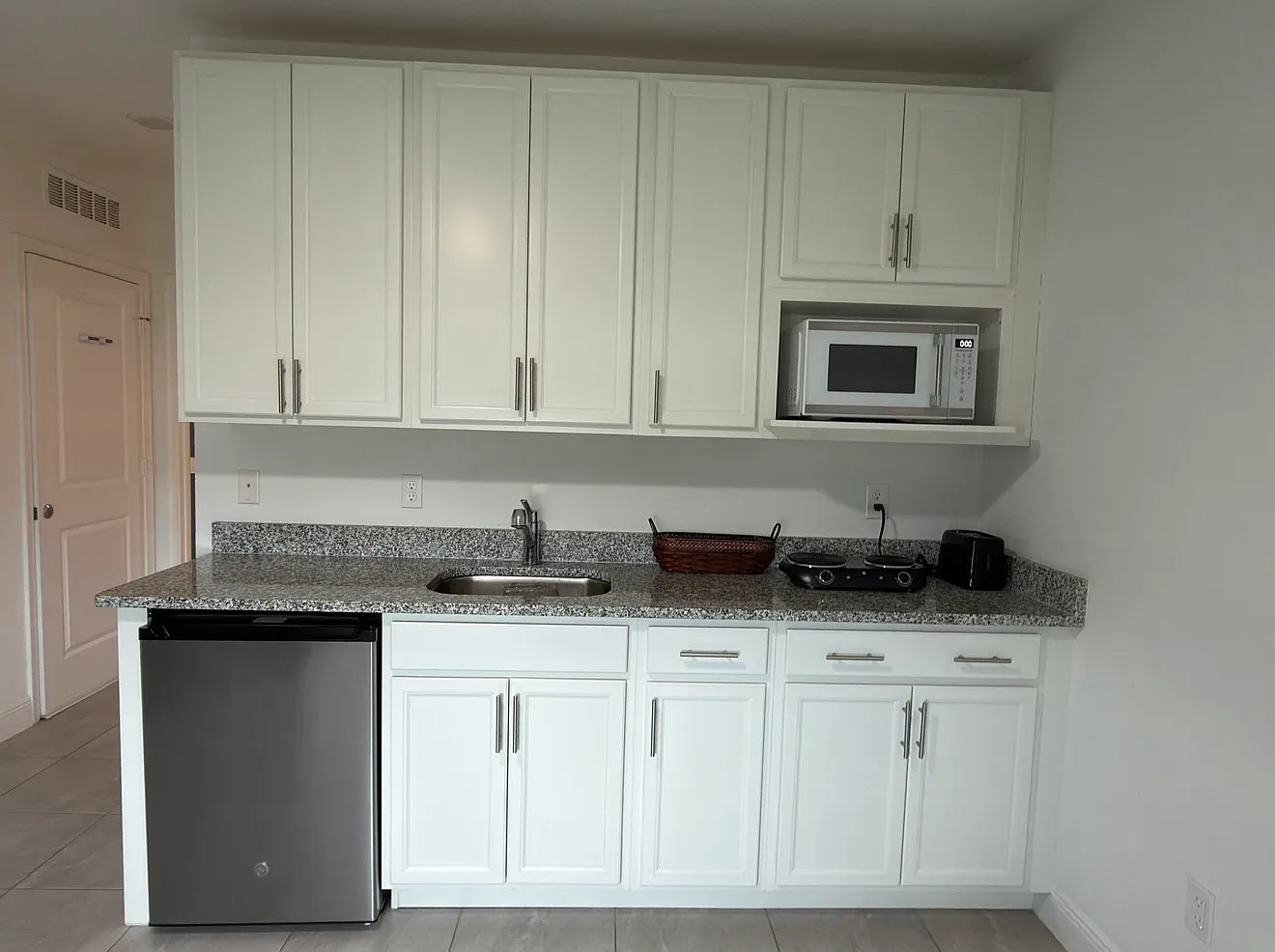 1 bed, 450 sqft, $1,475 — Photo 1