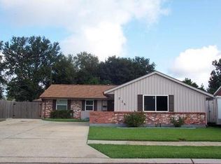716 Mercedes Pl, Gretna, LA 70056