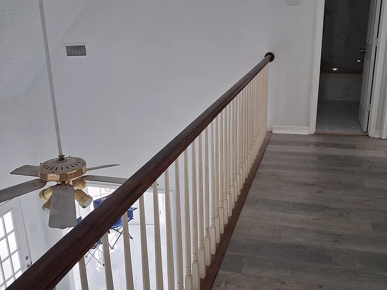 103 Warwick St — Photo 3