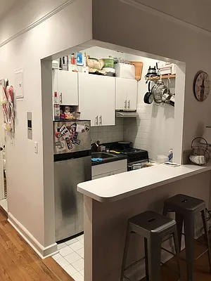 Rented by Metropolis Real Estate of Manhattan | media 30