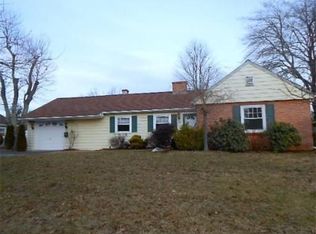 70 Honeysuckle Rd, Warwick, RI 02888