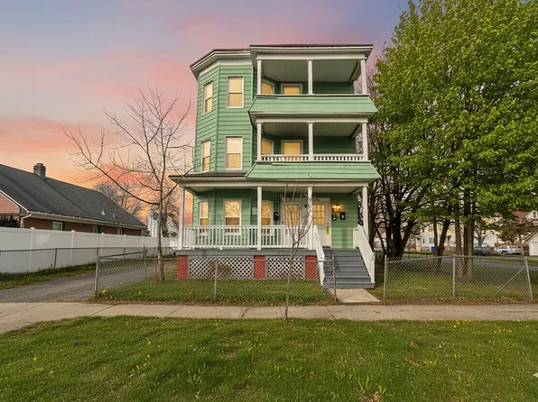 744-746 Carew St, Springfield, MA 01104