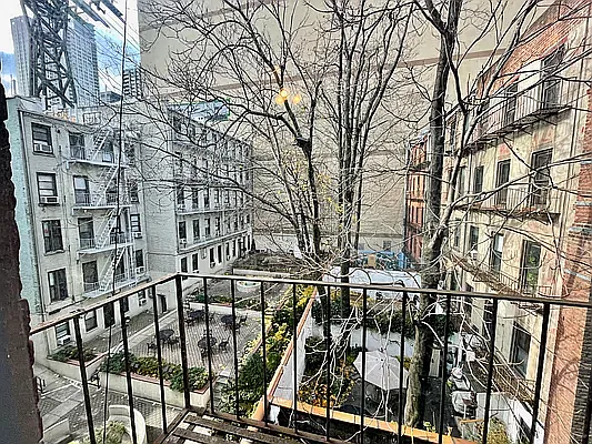 Rented by Compass | media 8