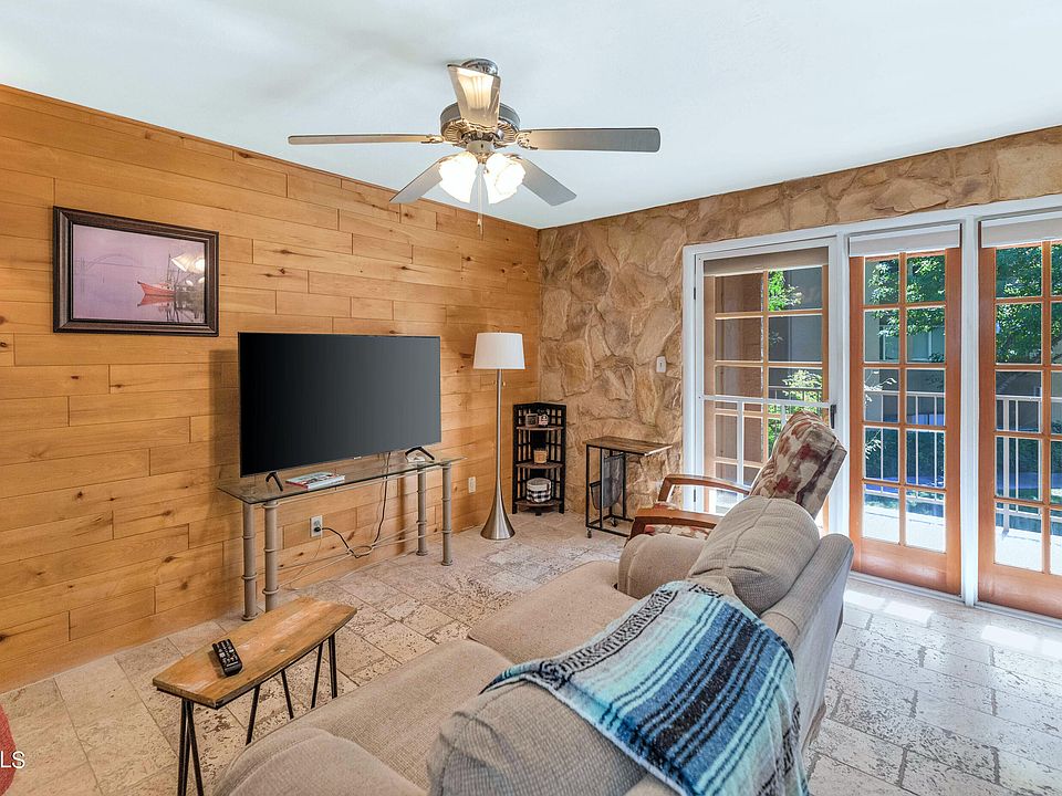 1st image of 18811 N 19TH Avenue #2005