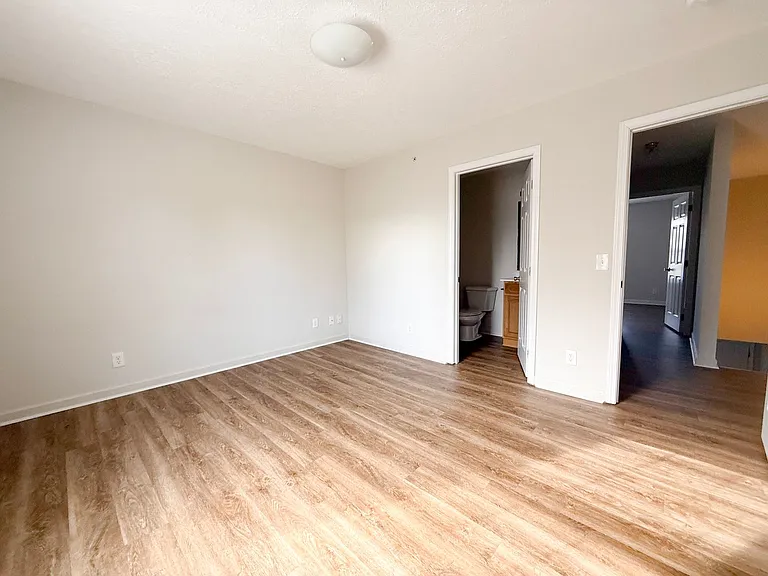 1320 Carolina Ave — Photo 14