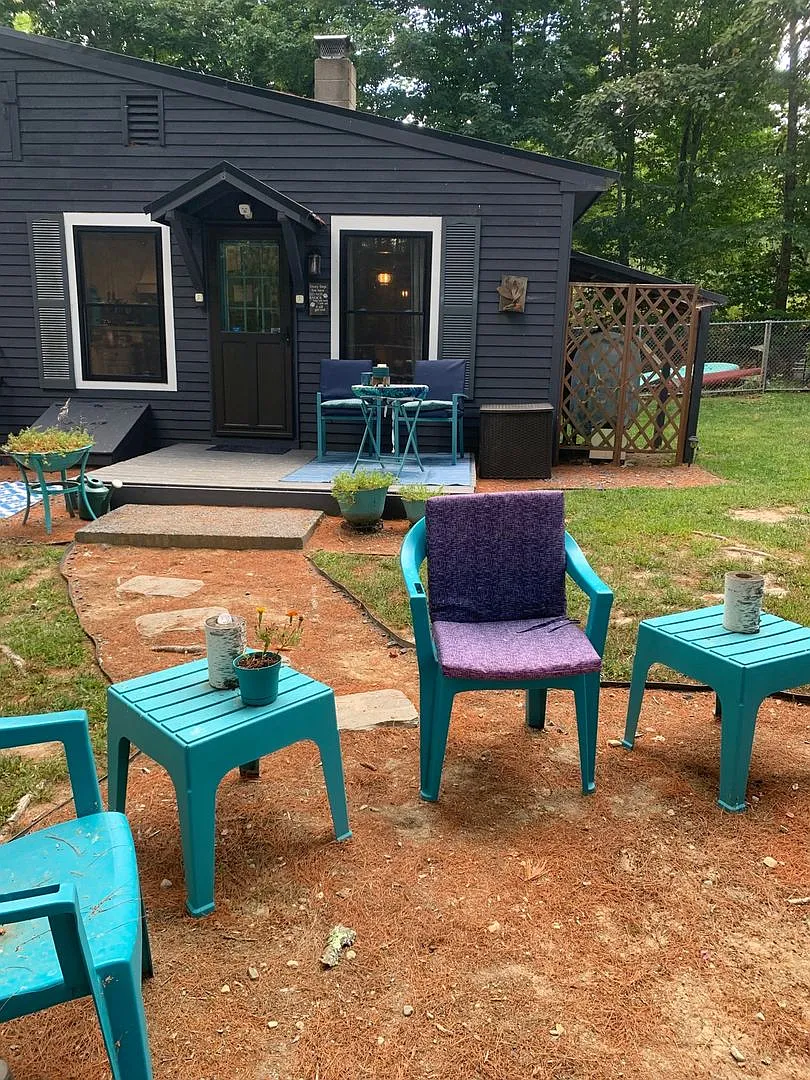 Charming 1BR House in Buxton with views of Bonny Eagle Pond — Photo 4