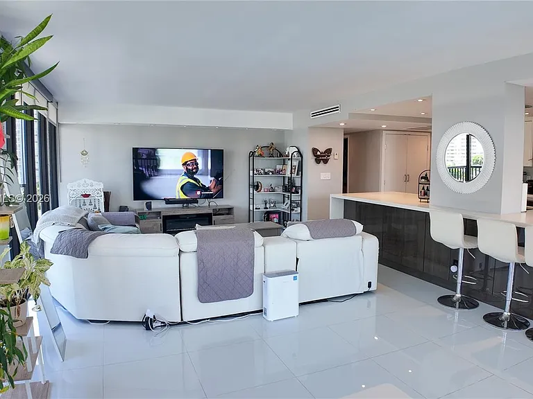 2049 S Ocean Dr #702 — Photo 10