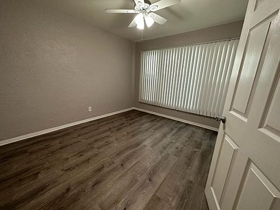 4th image of 1533 N Bronson Ave #3/4