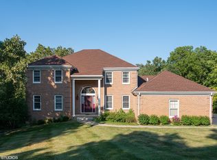 35W521 Parsons Rd, Dundee, IL 60118