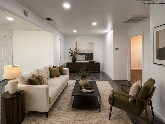 2nd image of 2311 Vagas St #D