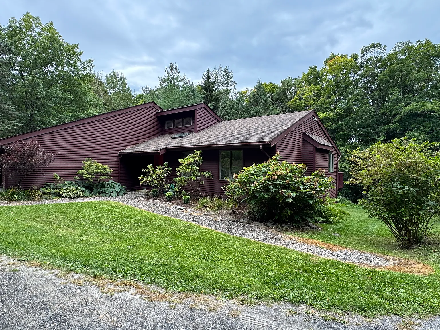 205 Belgo Road — Photo 3