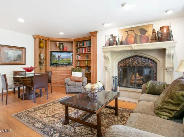 131 W Meadow Dr #202, Vail, CO 81657