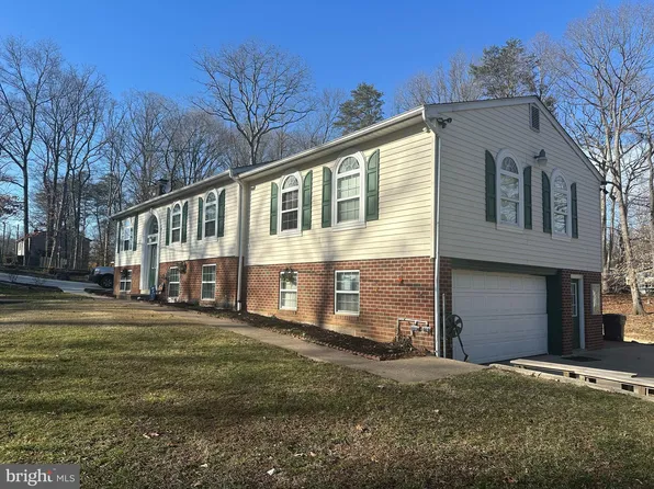 7804 Tayloe Dr, Manassas, VA 20112