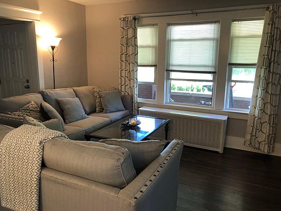 Living room 1