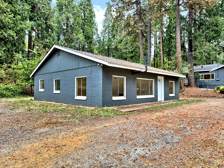 5600 Pony Express Ct — Photo 3