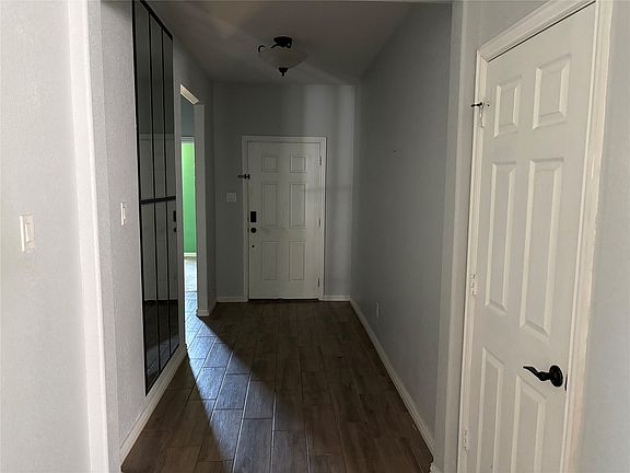 2nd image of 208 Flower Ridge Dr
