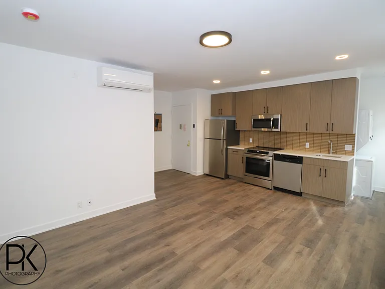 60-31 56th Rd #B1 — Photo 3