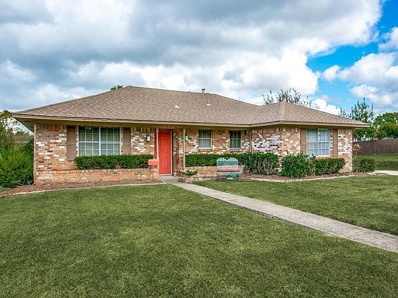 2nd image of 1813 Gravley Dr